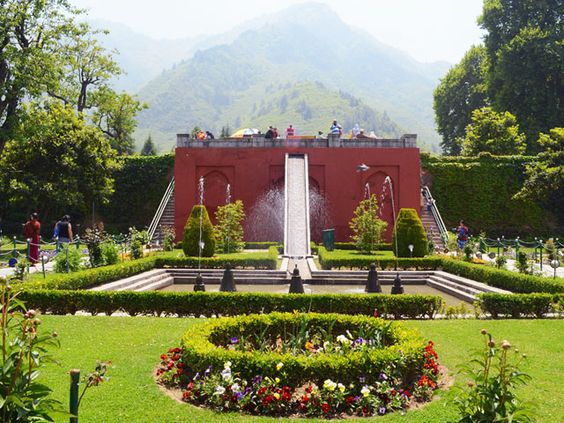 Chashme Shahi Image 2